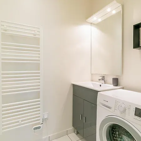 アパート Le Cours Du Parc, Au Coeur Des Allees De *